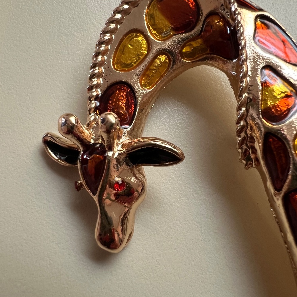 Brooch